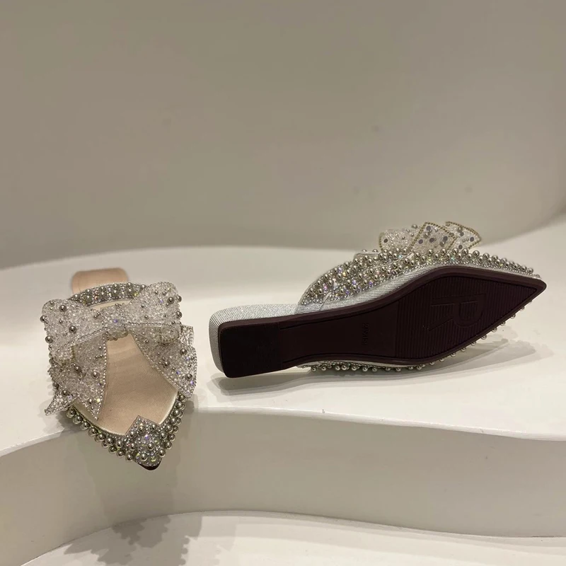 

Elegant Women Slippers Rivet Design Bow Rhinestone Air Mesh Elegant Slides Slippers Flats Heeled Outdoor Casual Soft Slides Flat