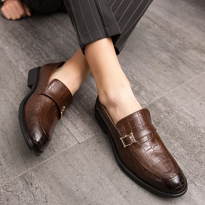 

2020 new style fashion mens shoes casual leather loafers male classics brown black derby shoe man nice waterproof shoes for men