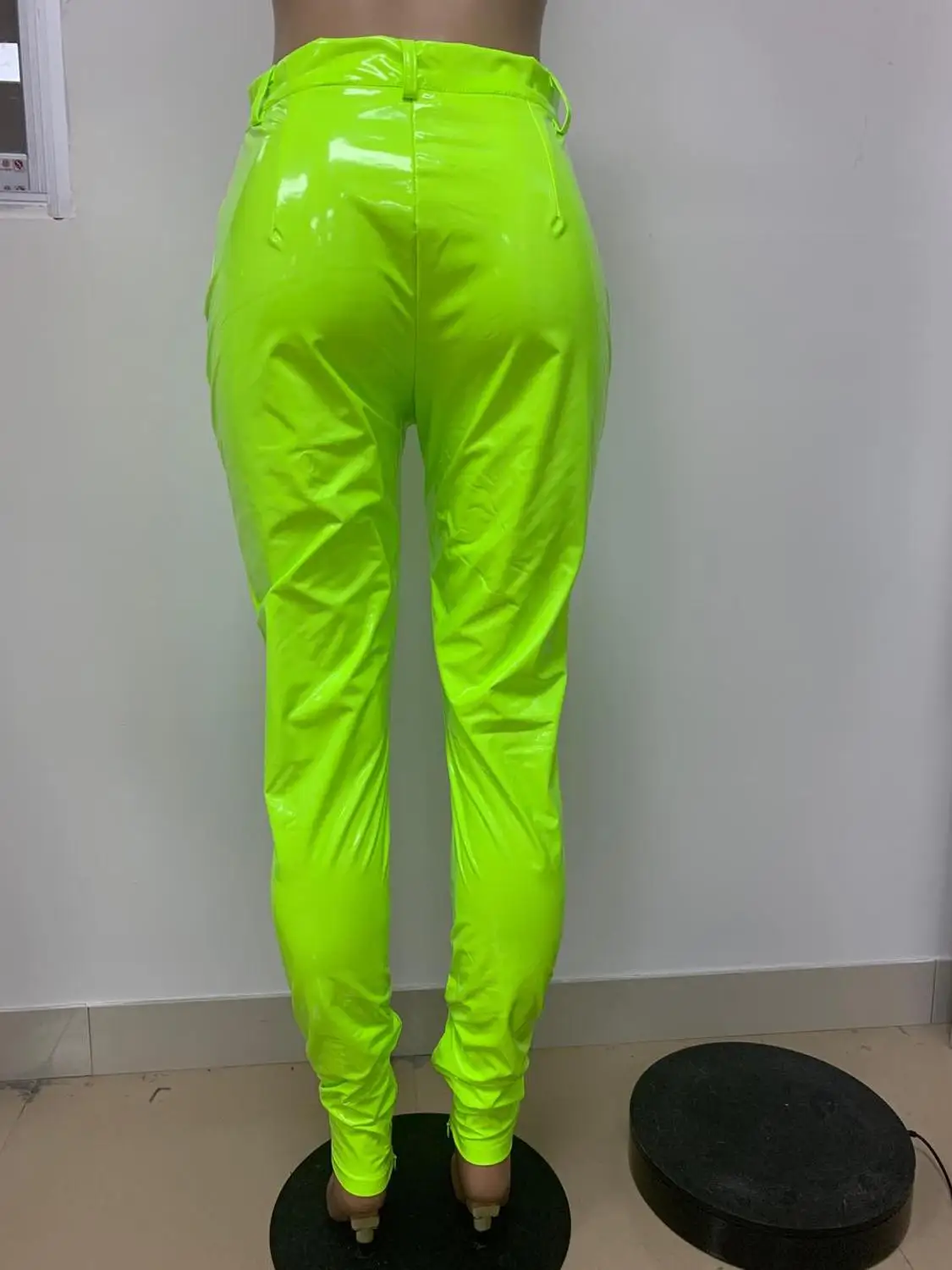 

Winter Sexy PU Leather Pants Women Gloss Skinny Pu Trousers Bottom Slit Flare Pants Clubwear Woman Fall Zipper Pencil Clothes