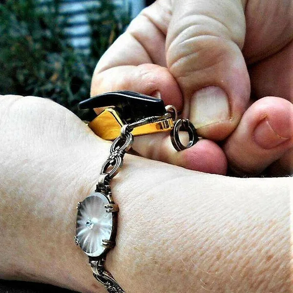 Легкие ювелирные изделия носить помощь браслет Зажим для Writband замок помощник