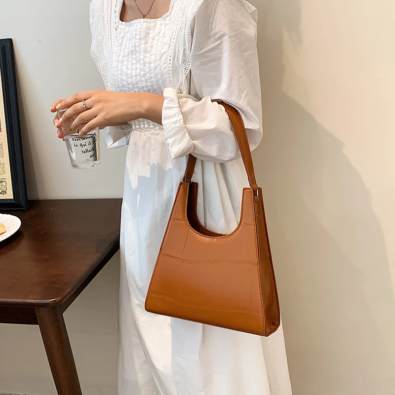 

Fashion Shoulder Bag Retro hit women's crossbody bag Female Designer Leather white simpl small cheap handbags 2021 women's bran