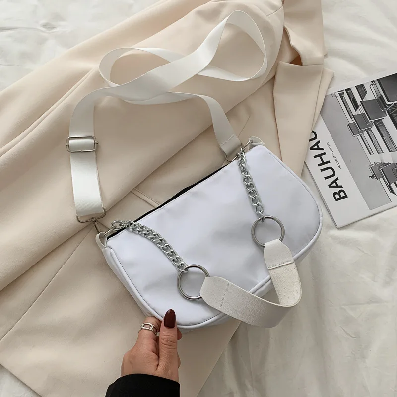 

Fashion New Fashion messenger bag Retro Enchase Stylish girl