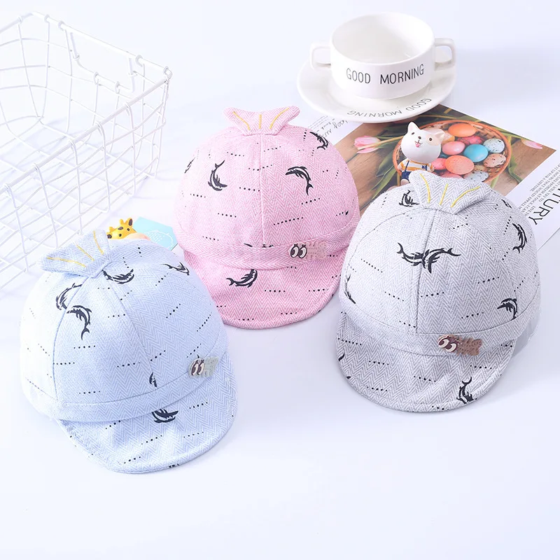 

New baby hats for autumn and winter, soft brim cotton fish cartoon cute fetal hat