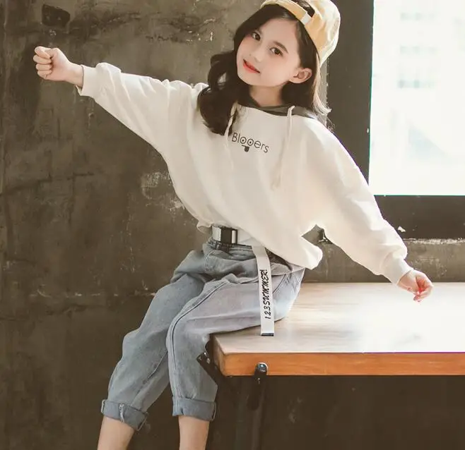 2009 осенняя одежда для девочек новая детская шляпы охранники джинсовый костюм из