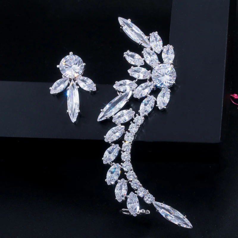 Pera модные Асимметричные ювелирные изделия для ушей огранка маркиза чистый белый кубический циркон Кристалл Длинный лист большие серьги гвоздики для женщин E462