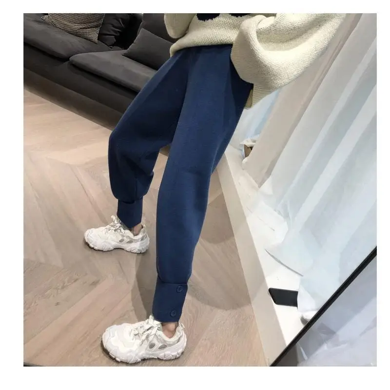 

2021 New Autumn Winter Knitting Harem Pant Loose High Waist Pockets Ankle-Length Harem Lady Buttons Chic Warm Trousers Y117