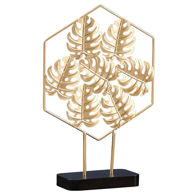 

Simple luxury golden tortoise-back leaf metal furnishings creative home living room table decoration light luxury furnishings
