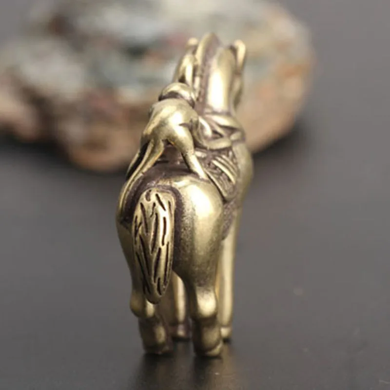 Brass Micro-carved Horse Monkey Keyring Pendant Pure Home Desktop Car Living Room Decor |
