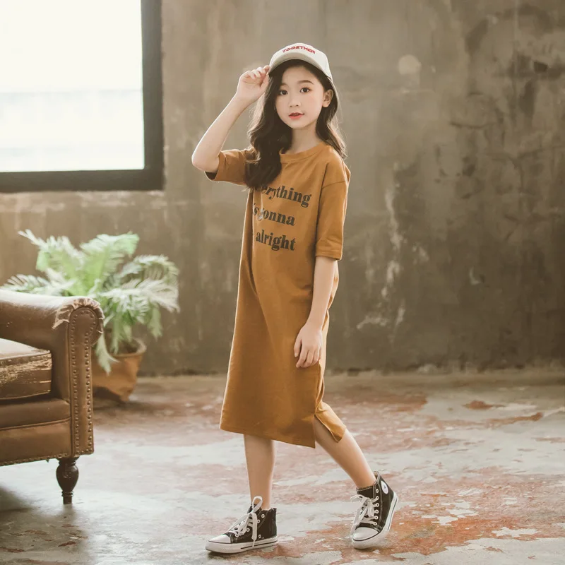 Женское летнее платье до колена с круглым вырезом и коротким рукавом | Детская