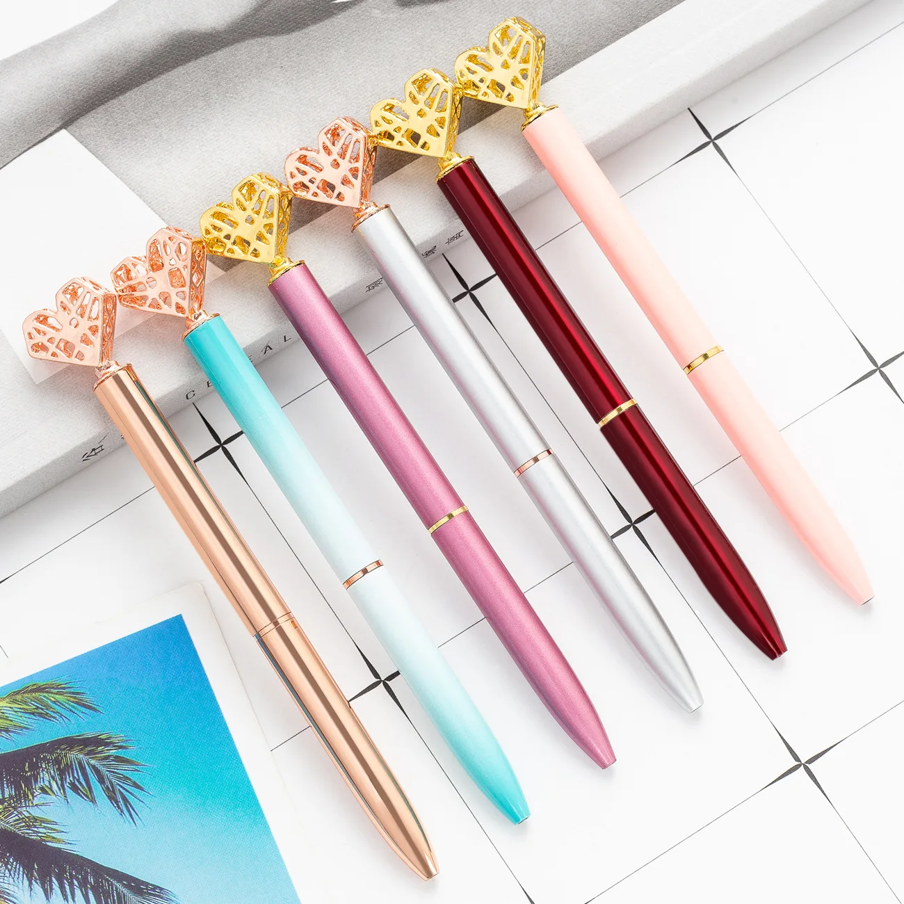 

20 Pcs Per Set New Creative Love Metal Ballpoint Pen Wholesale Gift Pen Wholesale Metal Pen Wholesale Factory Direct Sales