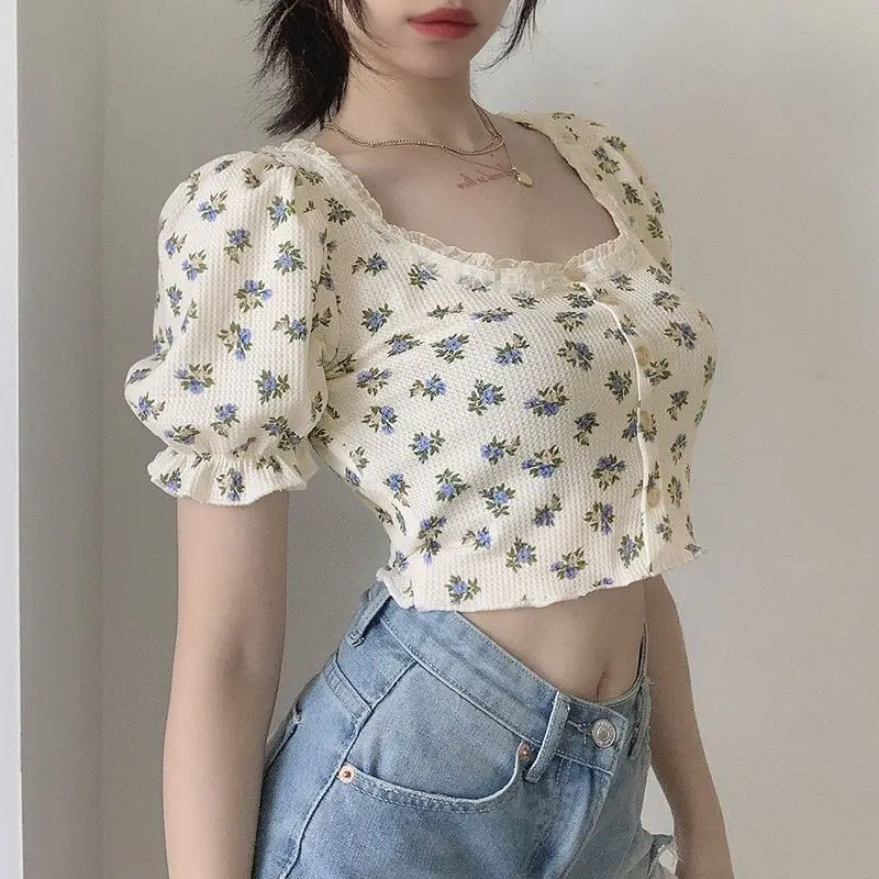Retro Style Floral Sexy Lace Ruffle Short T-shirt Women 2022 Summer Slim Button Square Neck Crop Top Vintage Printed Short Tee