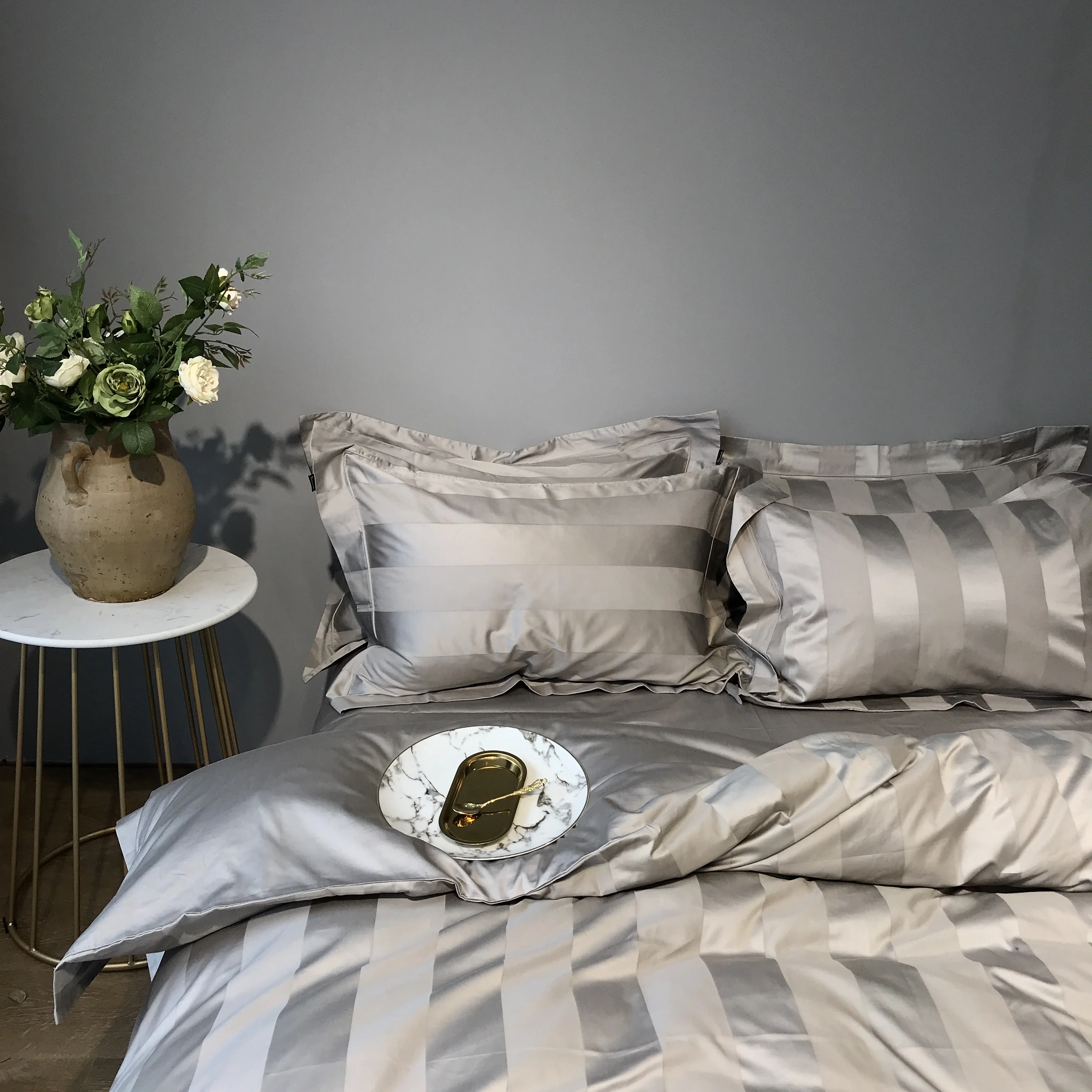 Роскошный комплект постельного белья из египетского хлопка 1200TC королевский