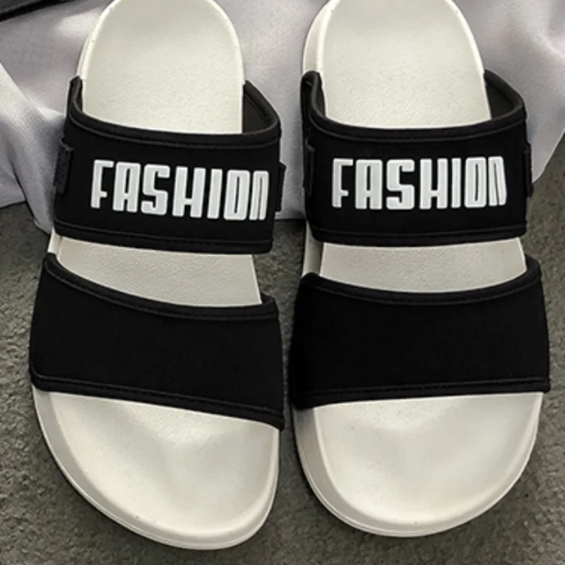 

2021 Summer New Outdoor Wear Couple Slippers Wild Men's Comfortable Men's Personality Two-wear Sports Non-slip Sandals