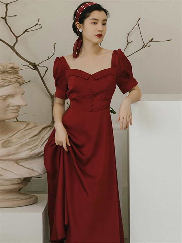 

Женские платья МАЗ