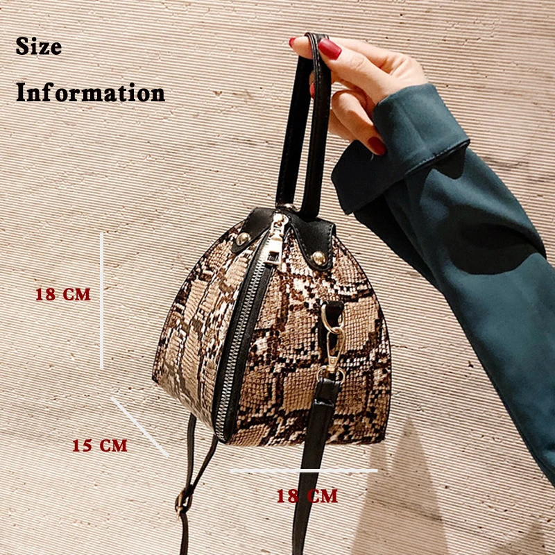 

Fashion Triangle Backpack Women Leopard Print Pattern Leather Backpack Bag Striped Girl Woman Shoulder Bags Street Messenger Bag