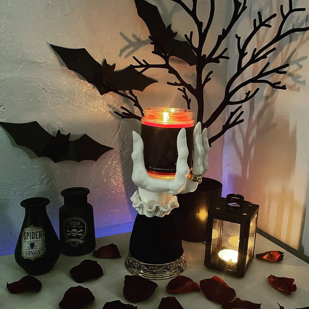 

Resin Witch Hand Candlestick Creative Ghost Hand Palm Candle Holder For Halloween Decorative Candlestick Art Crafts Ornaments