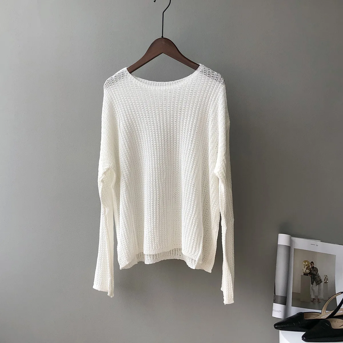 

COZOK Round Neck Pullover T-shirt Women's 2021 Spring Korean Loose Hollow Bottomed Top Women's G9863