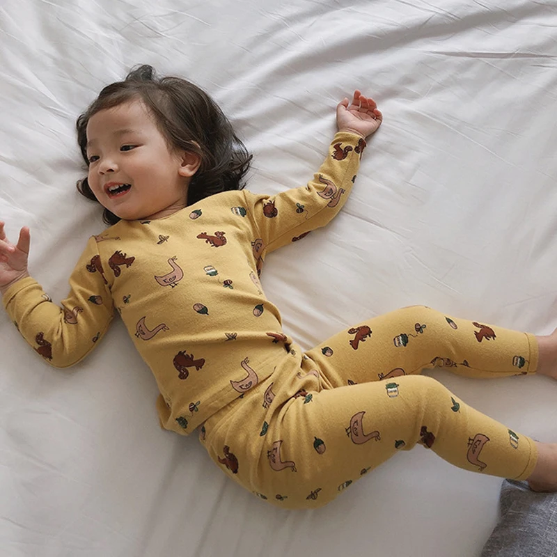 Новый комплект одежды для маленьких мальчиков и девочек хлопковая мультяшная