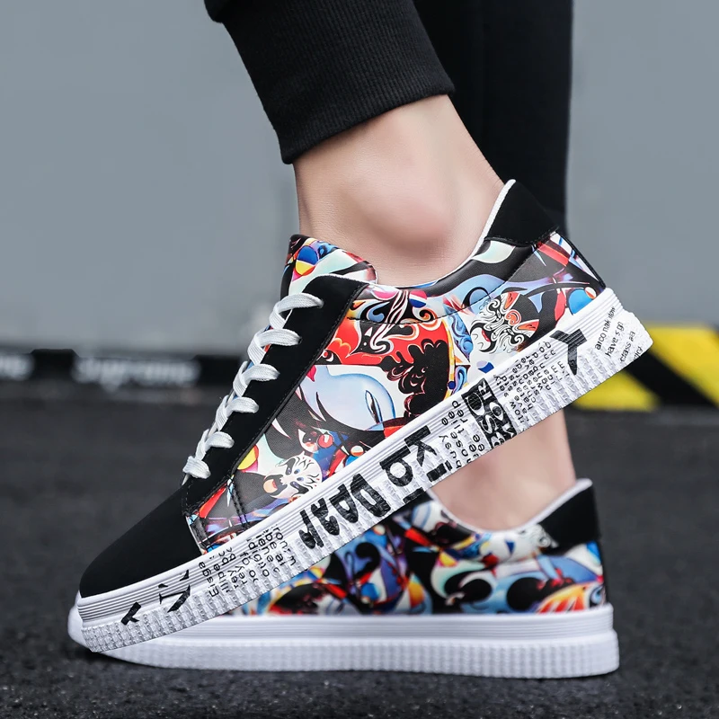 

Men's Vulcanized Shoes Fashion Casual Sports Shoes Lace-up Casual Color Canvas Sports Graffiti Board Shoes Trend Canvas Shoes