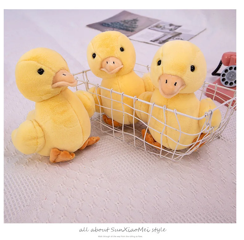 

25CM Classic Toy Yellow Duck Plush Toy Stuffed Doll Anime Birthday Gifts