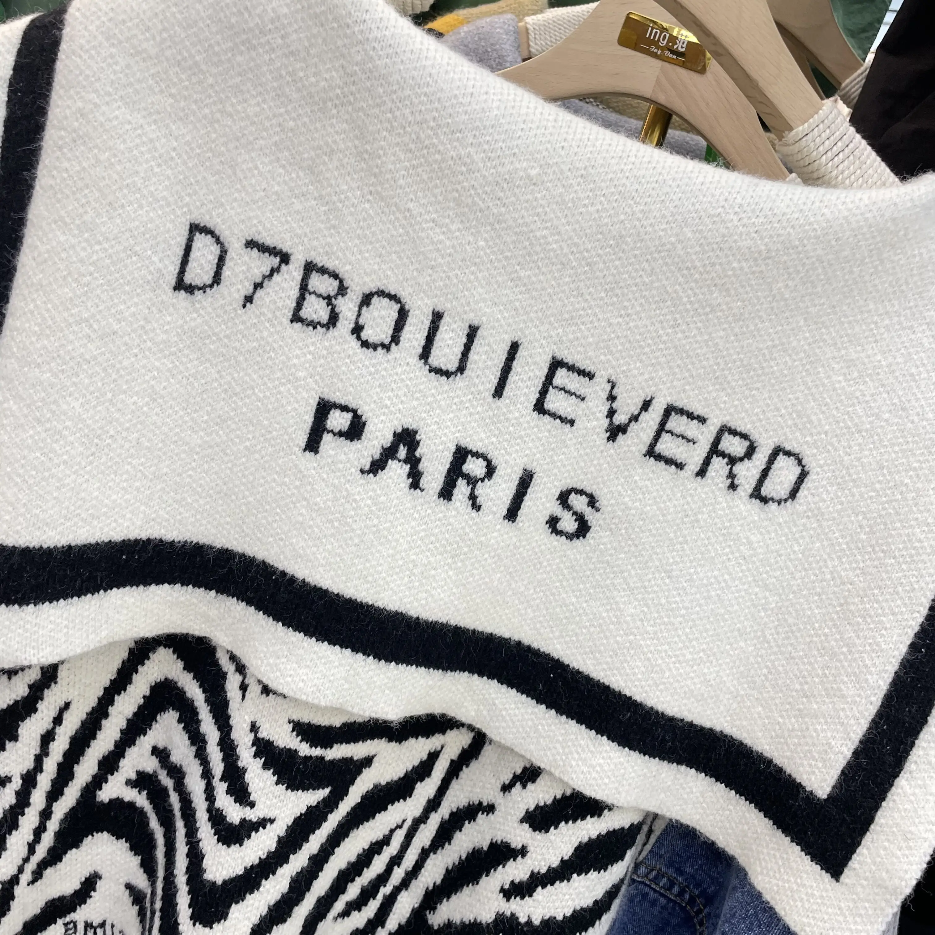 Женский трикотажный кардиган с карманами синяя джинсовая кофта воротником