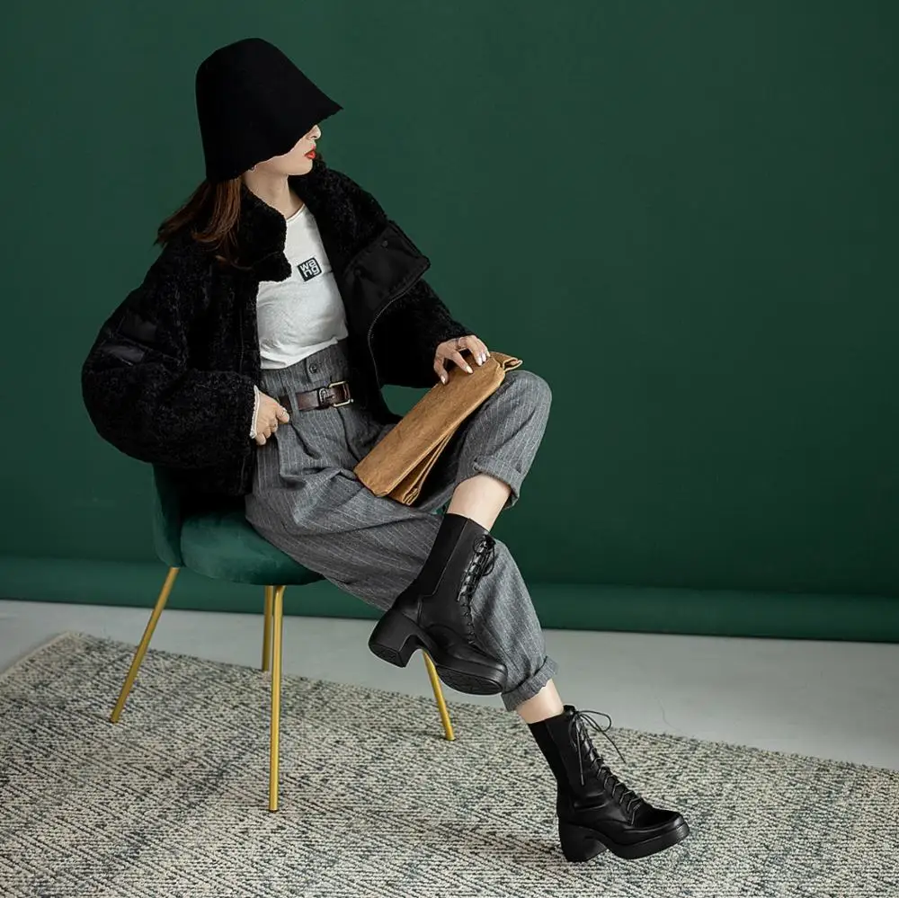 

Spring and Autumn 2020 new lace-up platform high-heeled women's boots leather square toe thick-heeled Martin boots X374