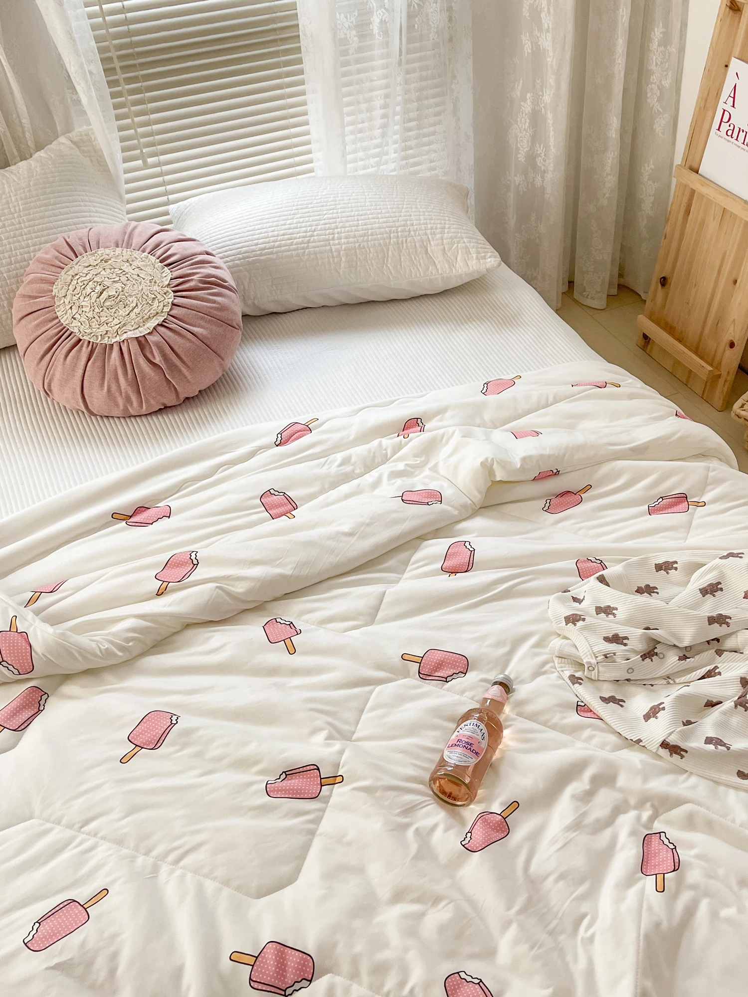 للبيع لينة الحليب الحرير غطاء الهواء آلة قابل للغسل الكرتون الصيف رقيقة حاف واحد مزدوج لطيف لحاف صيفي الصيف بطانية