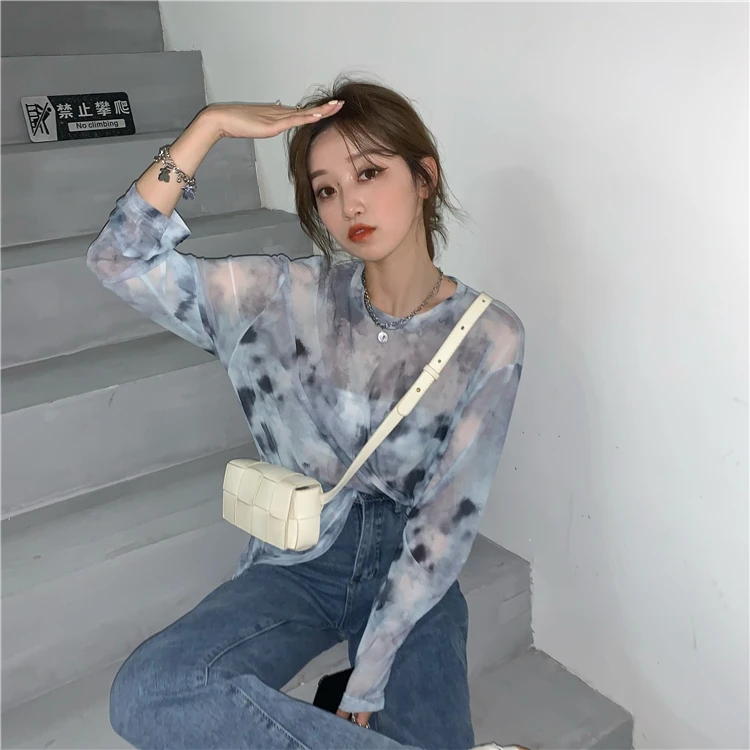 

Summer thin section see-through tie-dye sunscreen women long-sleeved shirt
