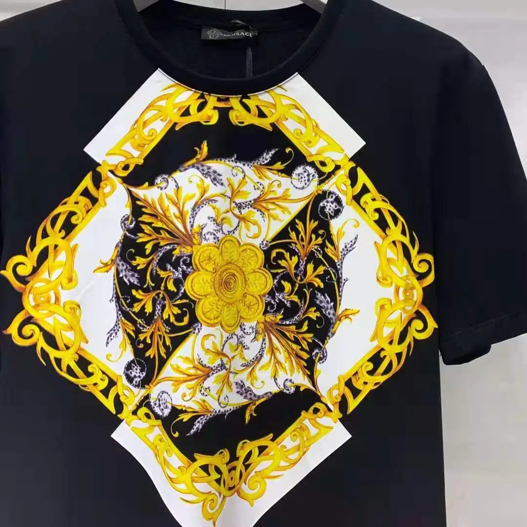 

Spring/summer 2021 new baroque floral print short