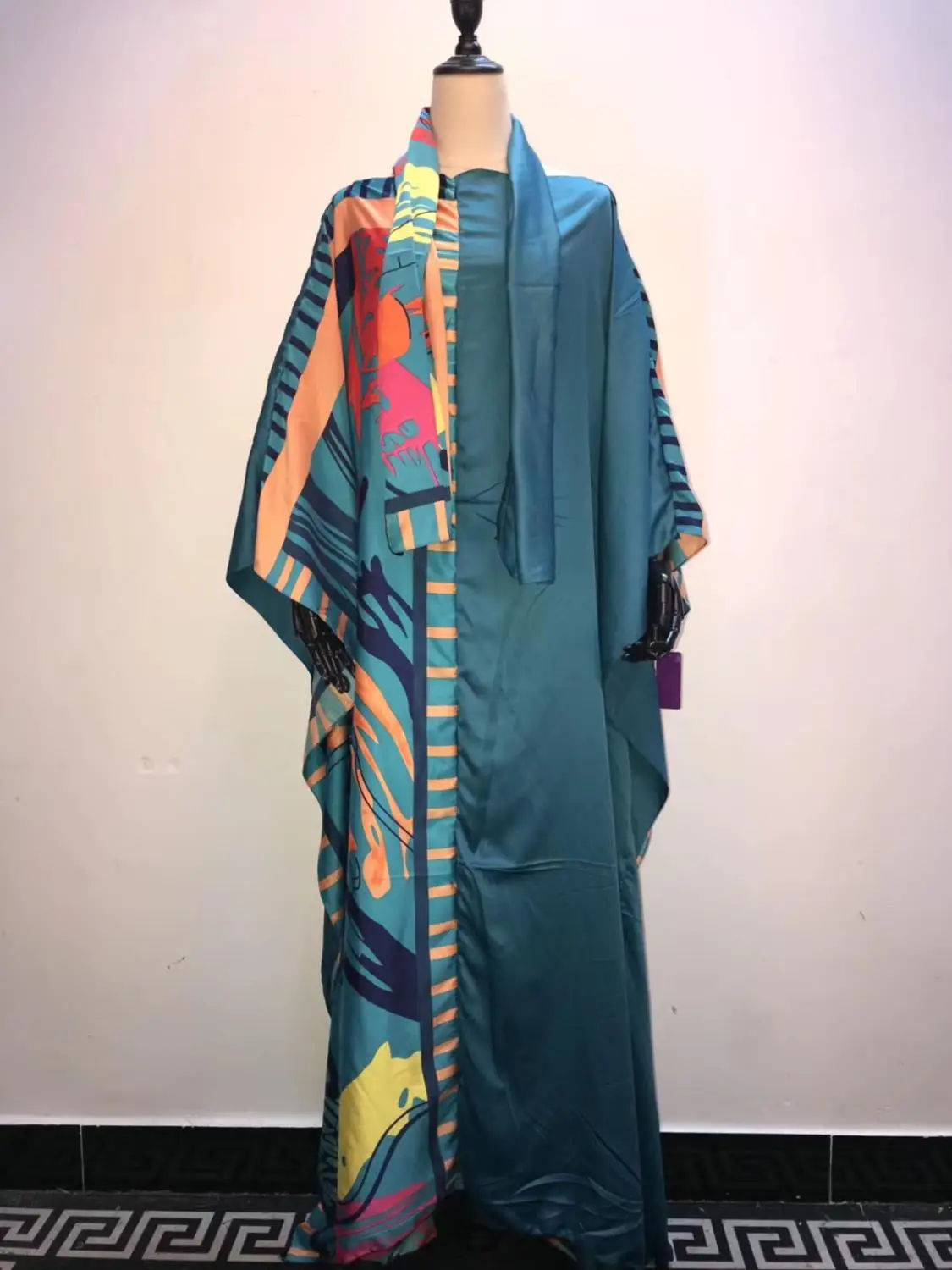 Женские платья больших размеров в Малайзии свободные стильные традиционные