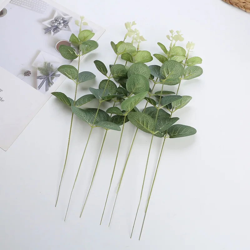 

Artificial Plant Wedding Flower Arrangement with Wood Decoration Fake Grass Money Eucalyptus Leaf