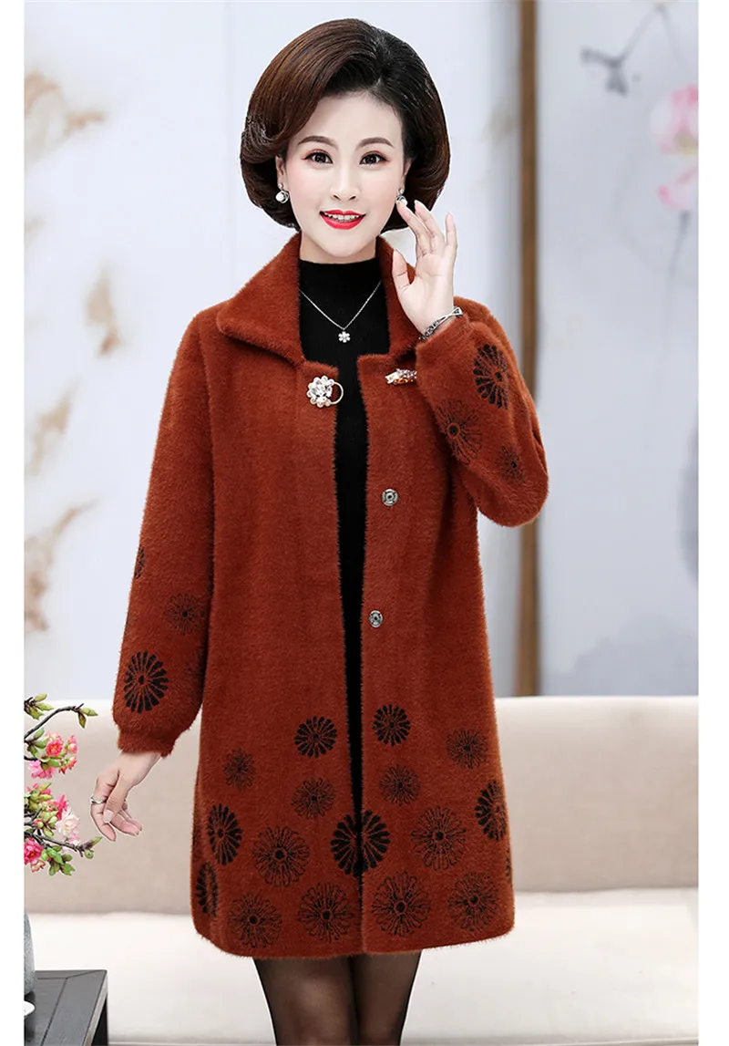 Autumn Winter Middle-aged Women Cashmere Sweater Jacket Large Size Women Imitation Water Velvet Coat 5XL High Quality W1419