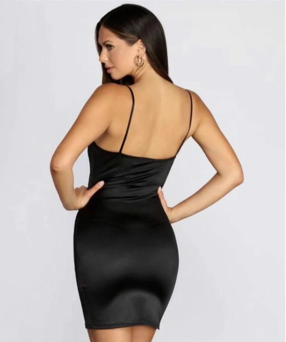 

2021 Summer Satin Pleated Sexy Mini Dress Women Bracket Bodycon Mini Elegant Dress Night Club Party Dresses Vestidos