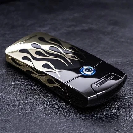 Плазменная зажигалка металлическая USB перезаряжаемая беспламенная с датчиком