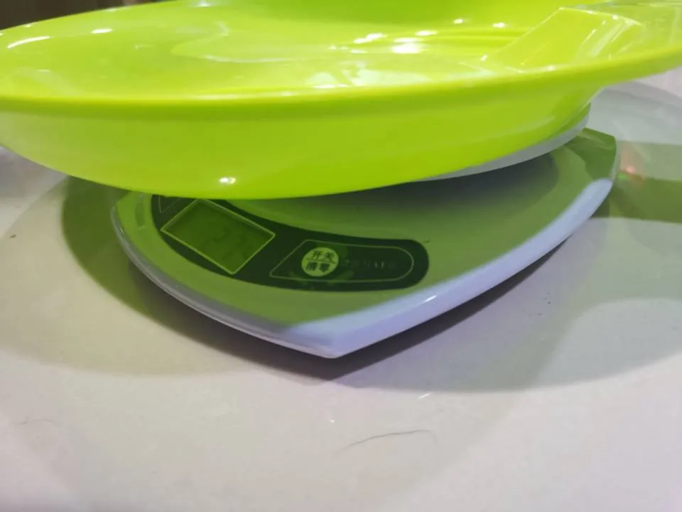 

Outdoor Sports Snowboard Skiing Boards Ski Kids Thick Plastic Sand Grass Sled Snow Luge Outdoor Sport Children Winter Gift 2021