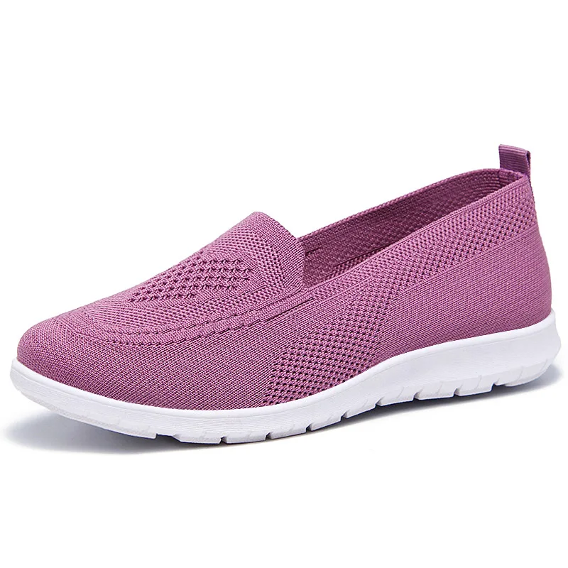

Old Beijing cloth shoes women's shoes knitting flat bottom soft bottom net shoes middle aged mother's shoes