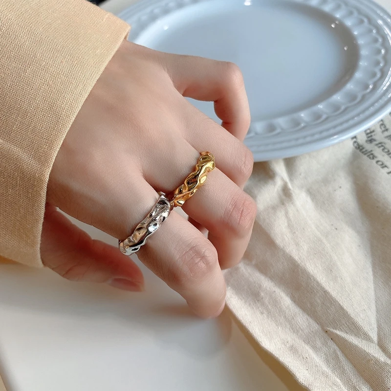 

Женское кольцо из стерлингового серебра 925 пробы с неровной текстурой в виде камня, простой дизайн, вогнутое кольцо для лица, Женские Ювелир...