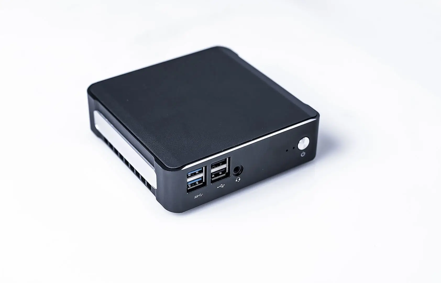 

OEM Portable Industrial Micro PC Intel Core I7 I5 I3 Win10 USB Gaming Desktop Computer 4K Mini PC