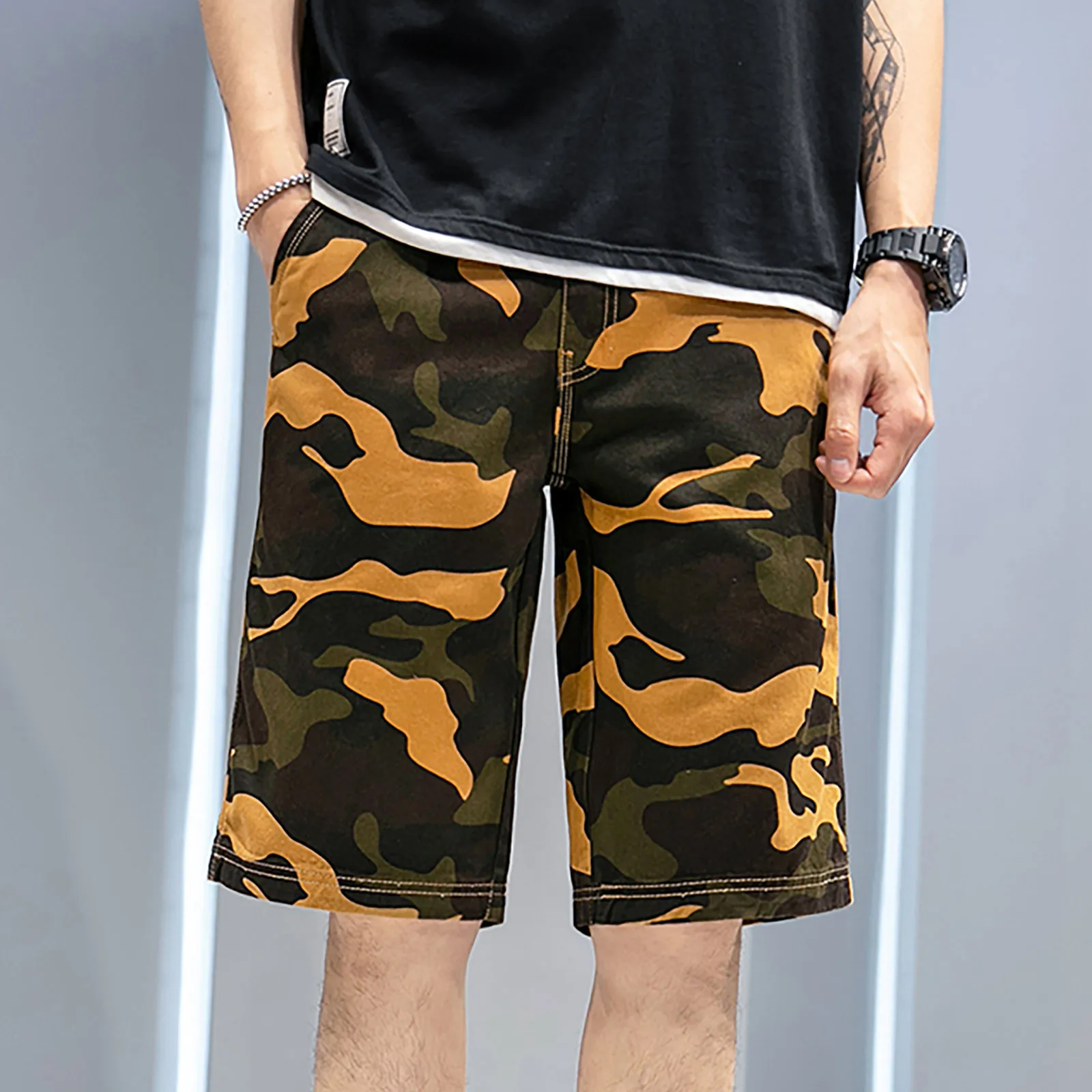 

Модные мужские камуфляжные брюки с карманами, повседневные хлопковые пятиконечные шорты, свободные удобные дышащие шорты-карго в стиле мил...