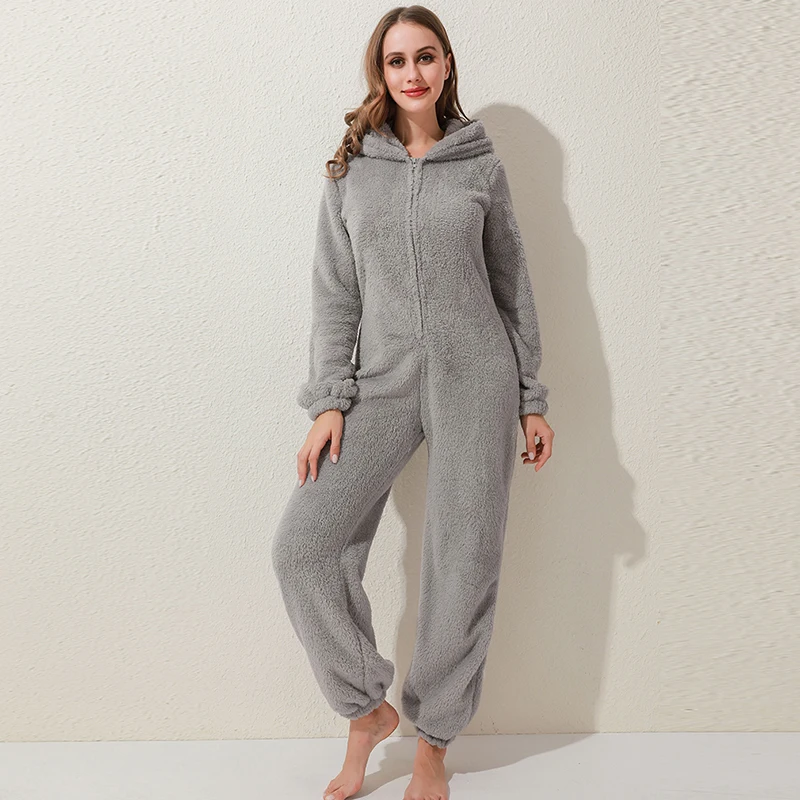 

Fashionable Ladies Sleepwear 2020 New Winter Ladies Pure Color Fleece Comfortable Hooded Warm Home One Piece Sleepwear