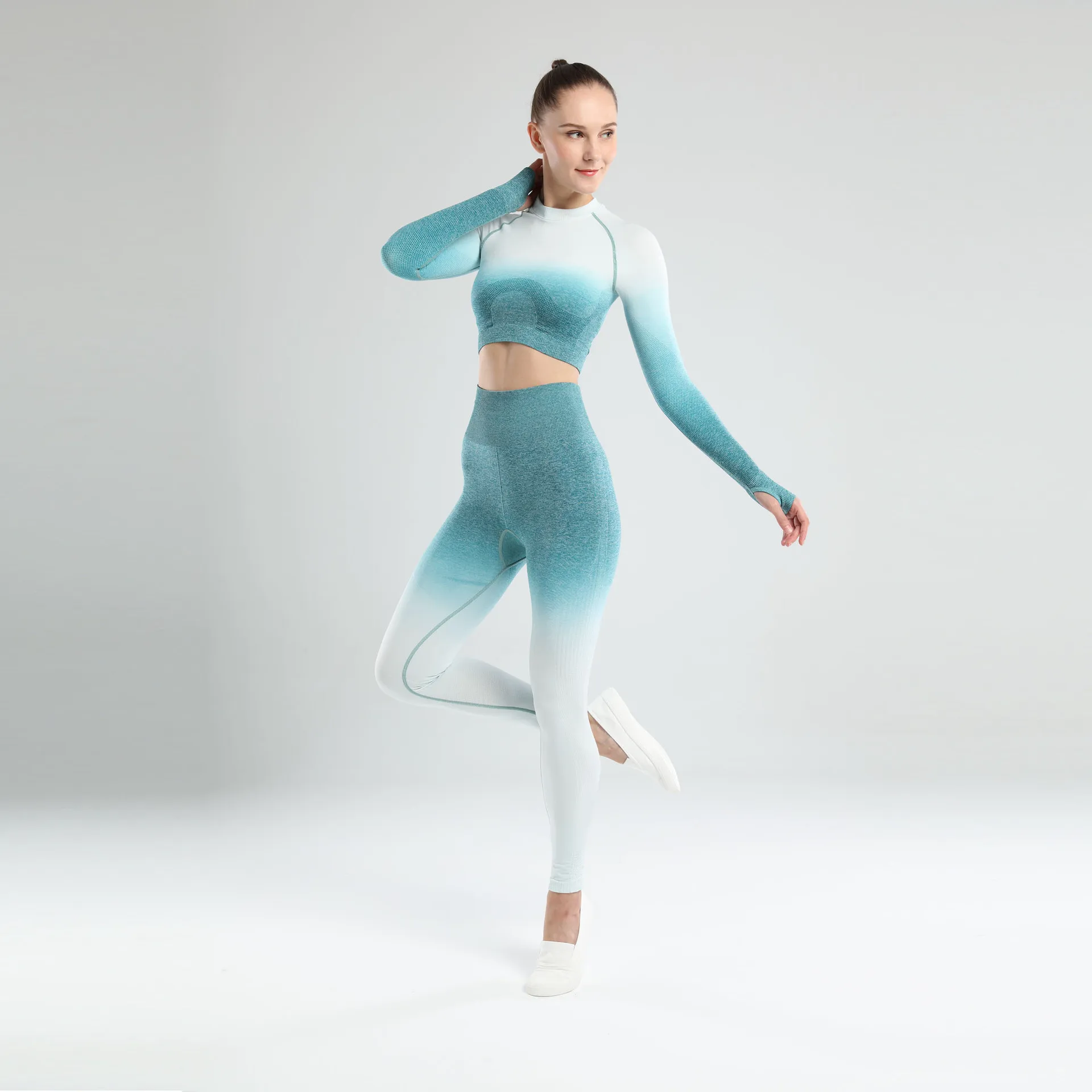 

Gradient Seamless Pilates set Fitness Sports Suits GYM Cloth Long Sleeve Shirts High Waist Running Leggings Workout Pants Shirts
