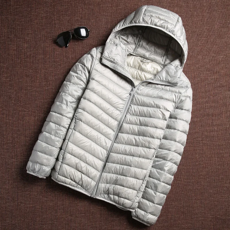 

2021 Winter Fashion Brand Ultra Light Duck Down Jacket Mens Korean Streetwear Feather Coats Stand Collar Warm Men Clothes