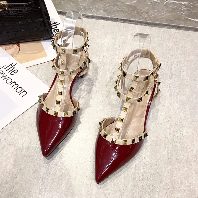 

Summer Sandal V Rivet Pointed High Heels T-strap Stiletto Strap Leather Sandals Bridesmaid Wedding Shoes Women Patent Leather