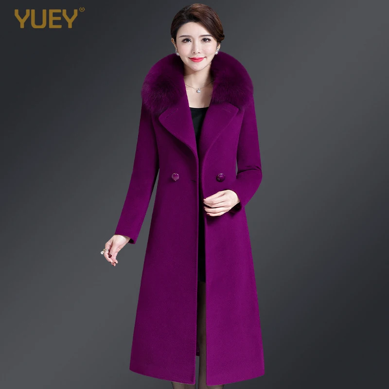 Брендовое женское длинное зимнее пальто теплое однотонное с v-образным вырезом и