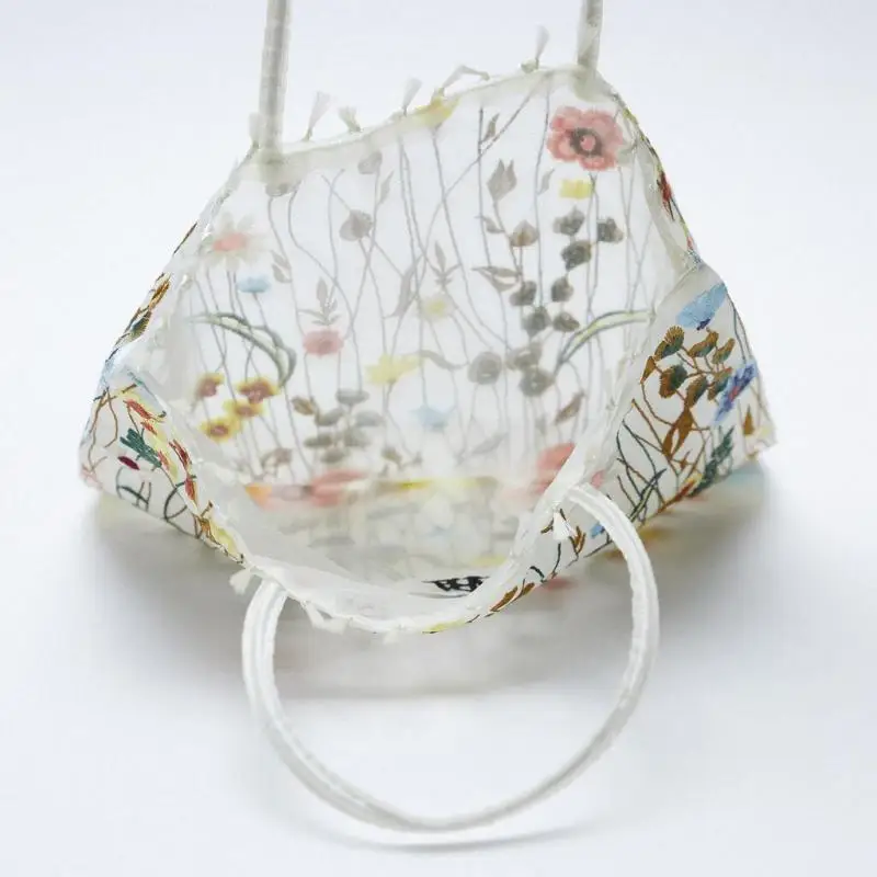 

Fashion Embroidery Floral Tote Bags For Women Brand Designer Flower Printing Shoulder Bag Women Handbags Cloth Purse Big Shopper