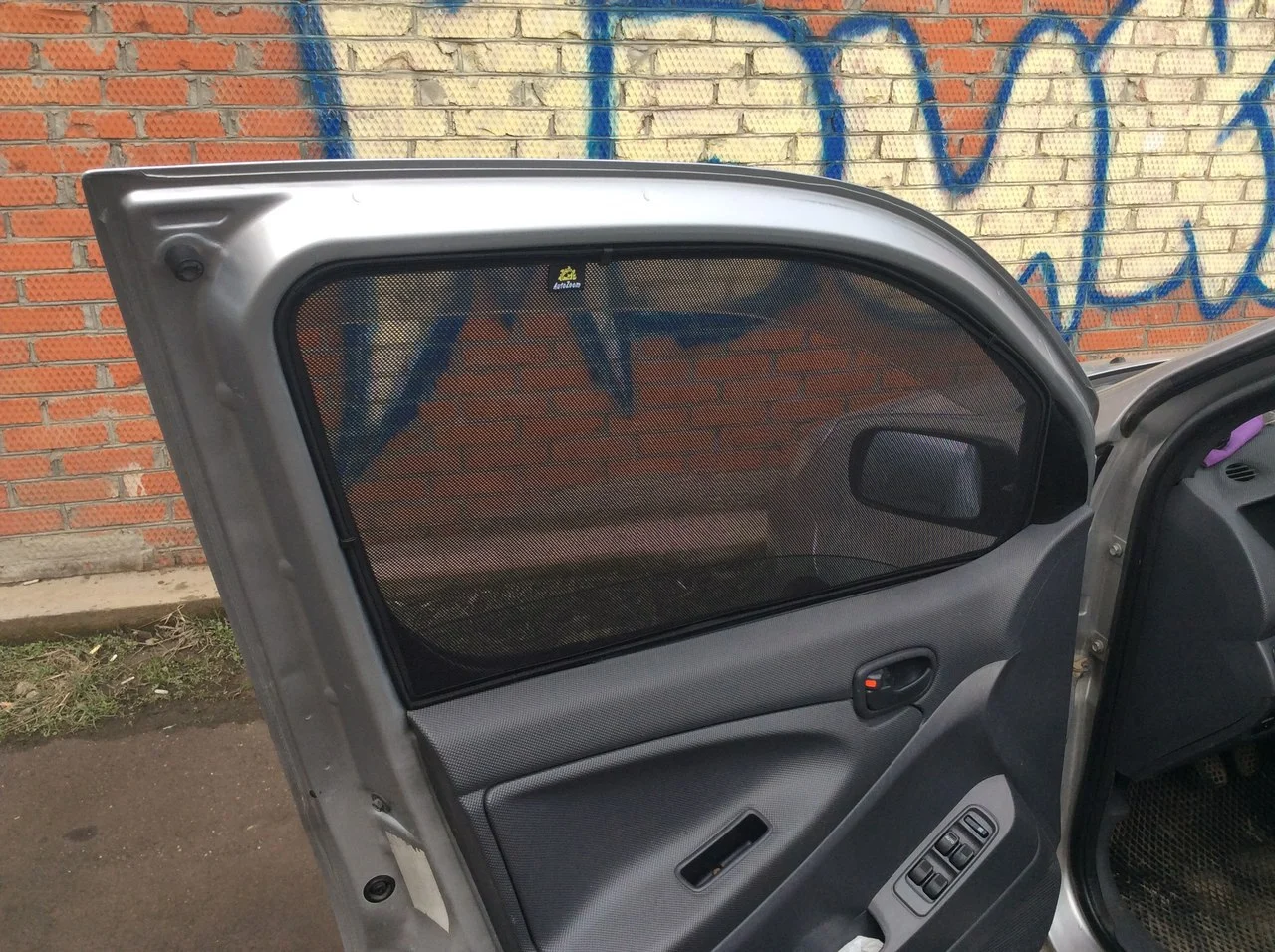 Шторки автомобильные Toyota Spacio 02 07 Е120| |