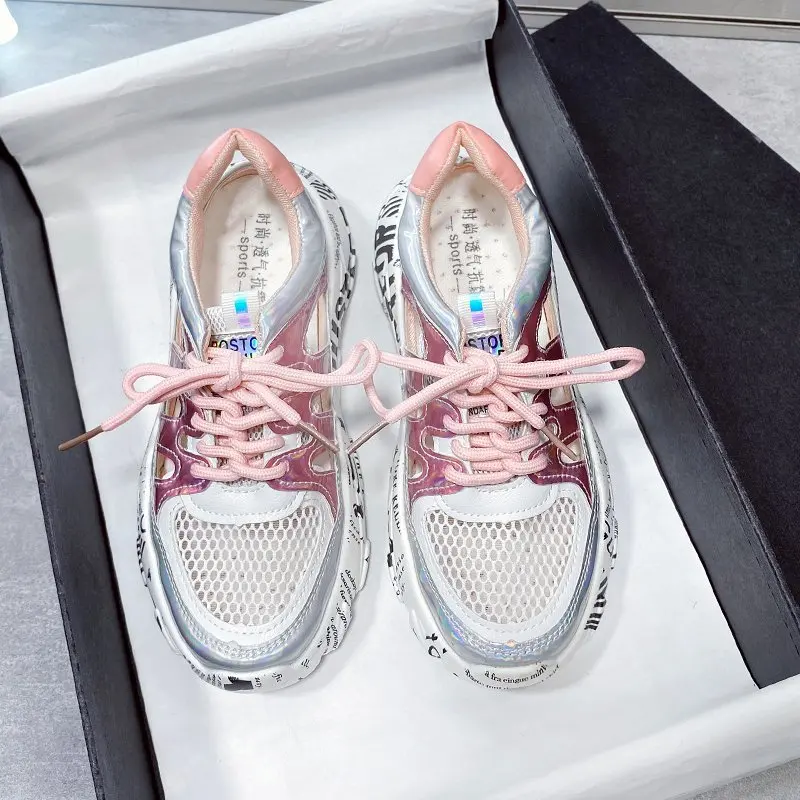 

2021 Summer Korean Women Versatile Breathable Mesh Surface Hollowed Sports Sandals Fashion Clunky Sneakers Women Beach ShoesA538