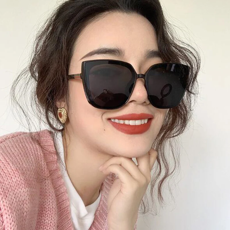 

Big Frame Oversize Square Sunglasses for Women Hot Sun Glasses Black Fashion Gradient Female Glasses Shades UV400 Eyewear