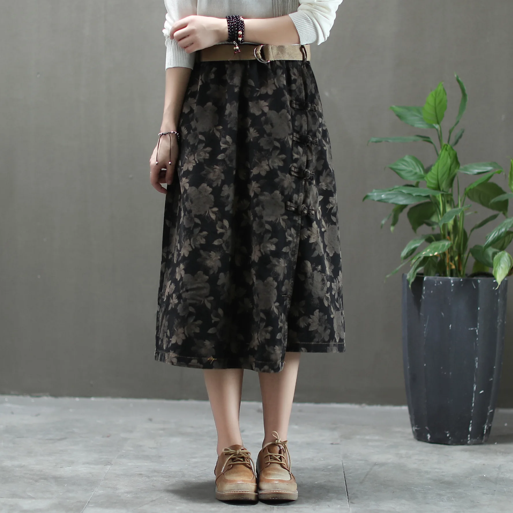 

Dropshipping Autumn Casual Women Cotton Denim Skirt Female High Waist Vintage Floral Print Pocket Midi Jeans Skirts De Mujer