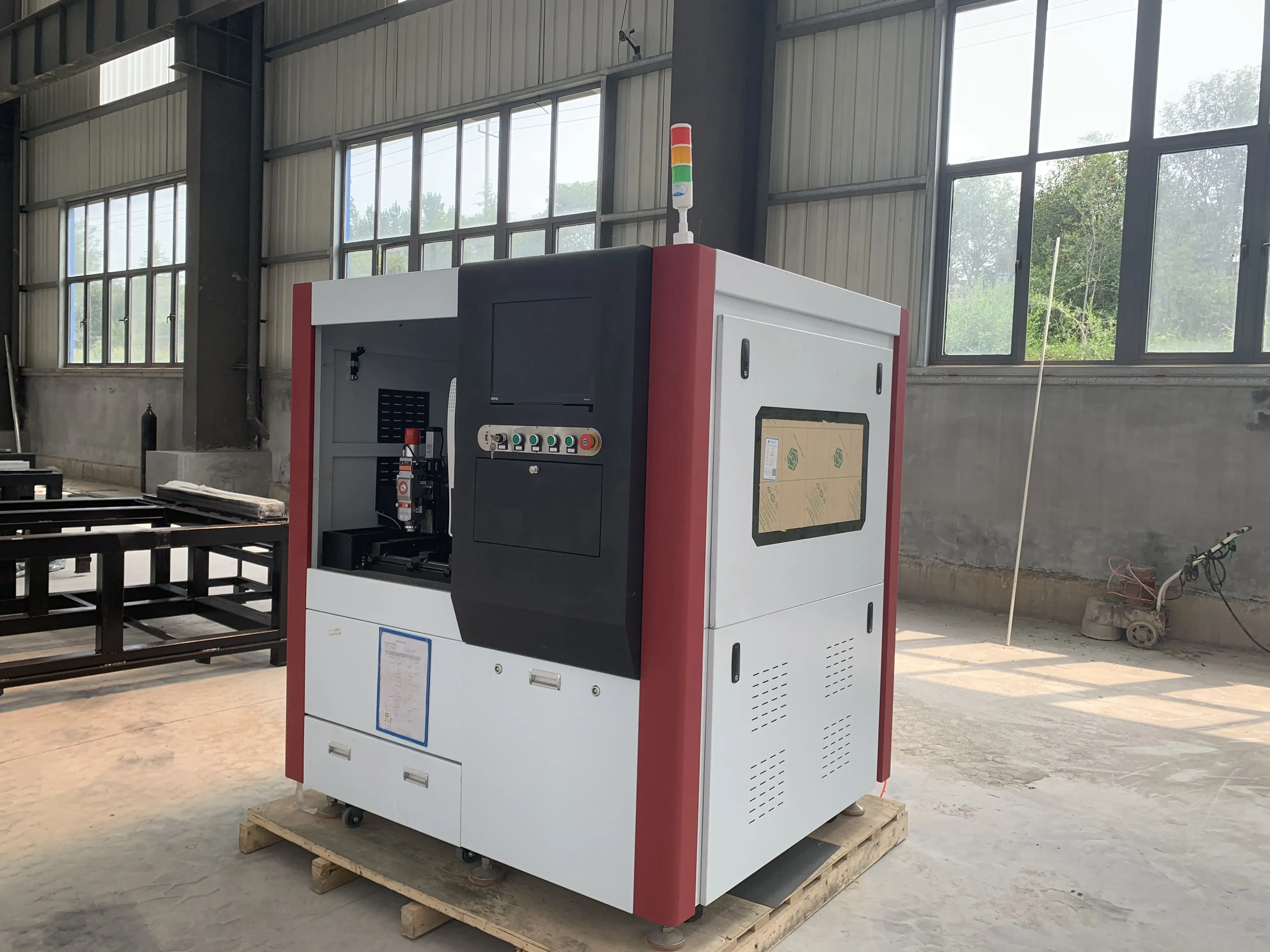 Небольшой лазерный резак cnc Сталь 1 кВт Raycus/Max/IPG небольшой для металла на продажу